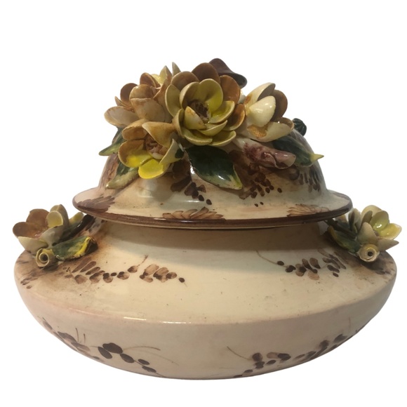 Vintage Capodimonte Italy Italian Centerpiece Flower Dish